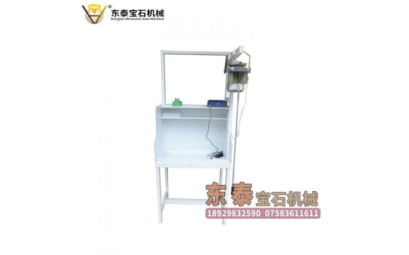 鐵鑼機(jī)工作臺(tái)